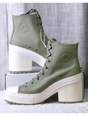New! Size: 12 Women/10 Men | Converse Chuck 70 De Luxe Heel Platform